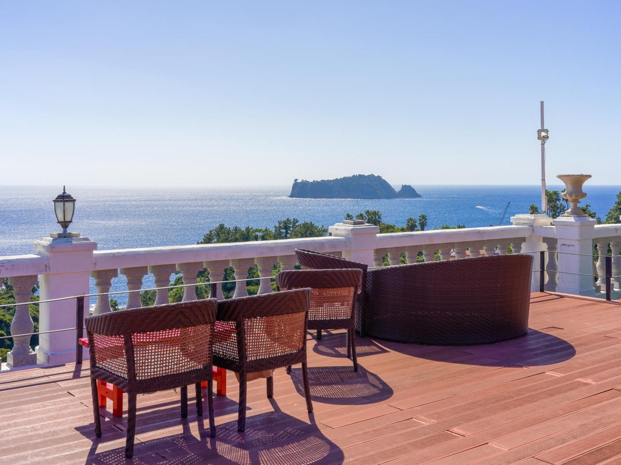 Goldone Hotel & Suites Seogwipo Dış mekan fotoğraf